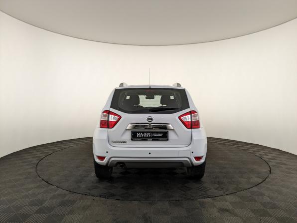 Nissan Terrano III (D10) с пробегом 2021 года, цена 1 300 000 рублей, 120823 км, внедорожник, Автокод Объявления