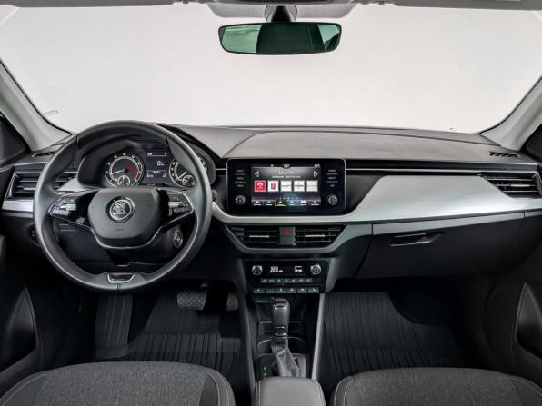 Skoda Rapid II с пробегом 2022 года, цена 2 100 000 рублей, 21714 км, лифтбек, Автокод Объявления