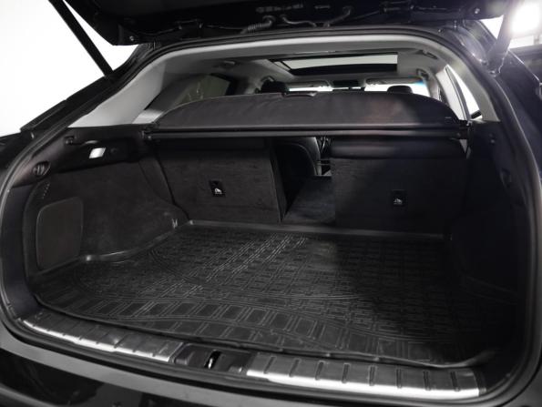 Lexus RX IV Рестайлинг с пробегом 2019 года, цена 3 190 000 рублей, 147061 км, внедорожник, Автокод Объявления