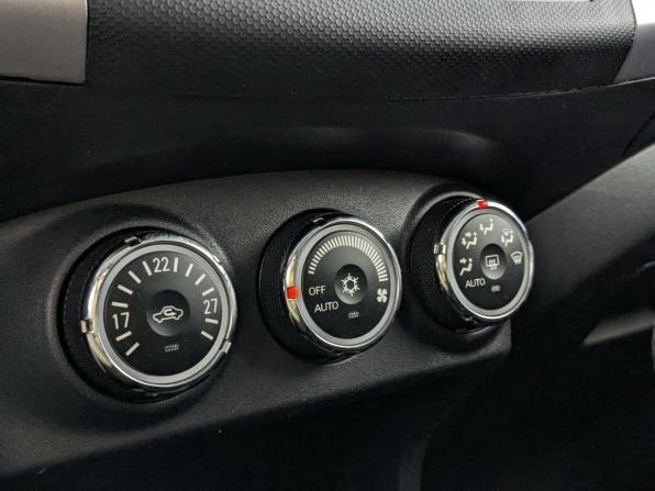 Mitsubishi Outlander II Рестайлинг с пробегом 2011 года, цена 1 250 000 рублей, 95110 км, внедорожник, Автокод Объявления