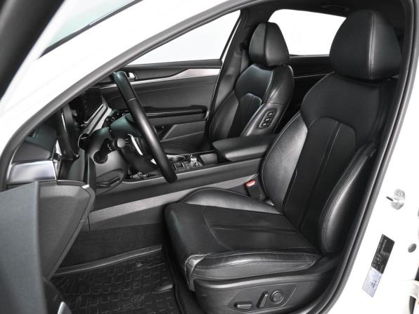 Kia K5 III с пробегом 2020 года, цена 2 599 000 рублей, 129560 км, седан, Автокод Объявления