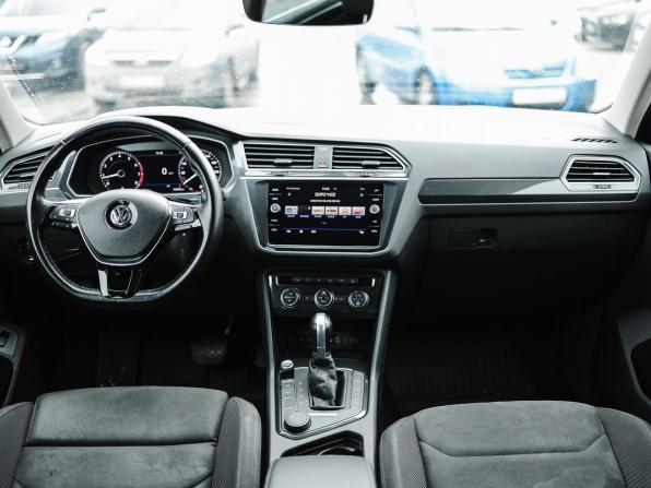 Volkswagen Tiguan II с пробегом 2018 года, цена 2 779 000 рублей, 153055 км, внедорожник, Автокод Объявления