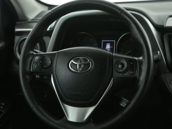 Toyota RAV4 IV (XA40) Рестайлинг с пробегом 2018 года, цена 2 252 000 рублей, 182000 км, внедорожник, Автокод Объявления