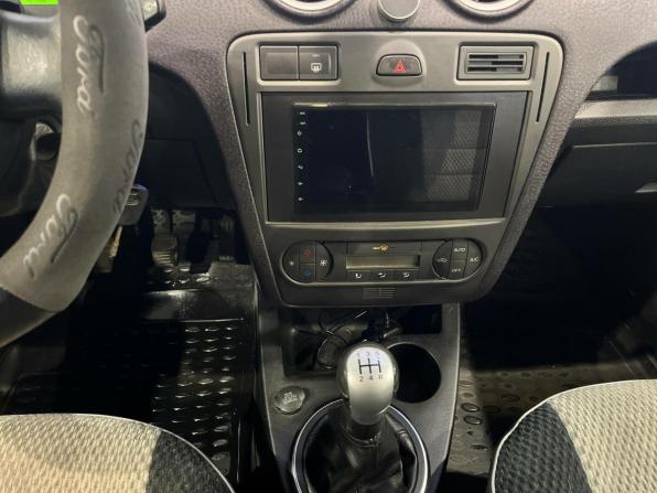 Ford Fusion I Рестайлинг с пробегом 2008 года, цена 415 000 рублей, 167684 км, хэтчбек, Автокод Объявления