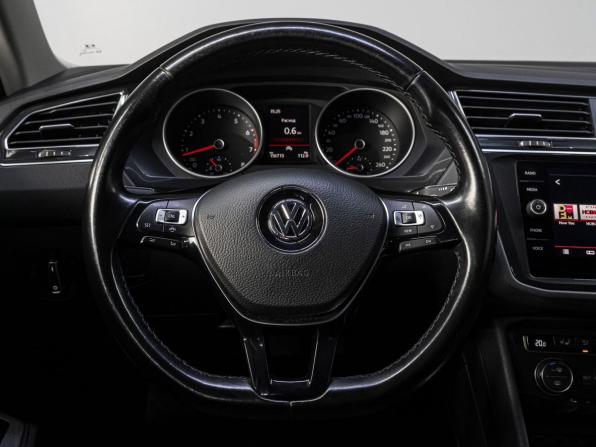 Volkswagen Tiguan II с пробегом 2019 года, цена 2 000 000 рублей, 156711 км, внедорожник, Автокод Объявления