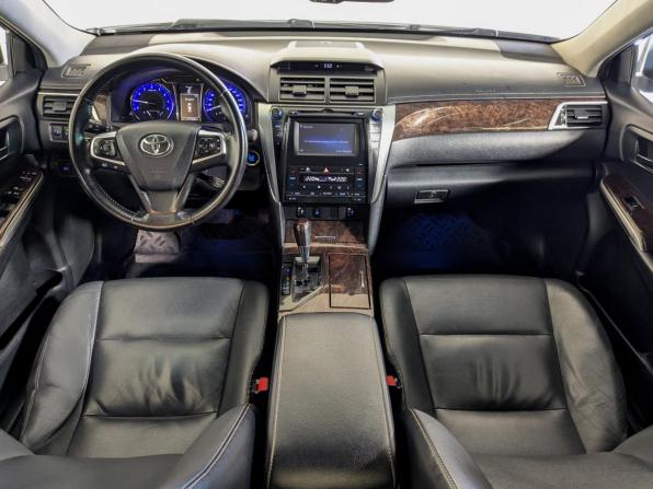 Toyota Camry VII (XV50) Рестайлинг с пробегом 2015 года, цена 2 220 000 рублей, 170000 км, седан, Автокод Объявления