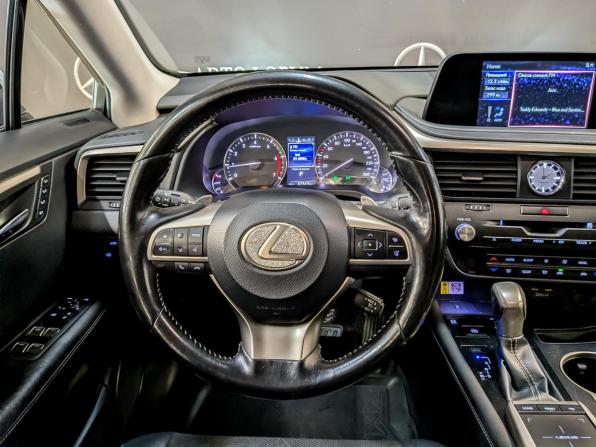 Lexus RX IV Рестайлинг с пробегом 2019 года, цена 3 635 000 рублей, 134100 км, внедорожник, Автокод Объявления
