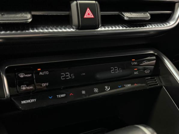 Kia K5 III с пробегом 2020 года, цена 3 150 001 рубль, 40000 км, седан, Автокод Объявления