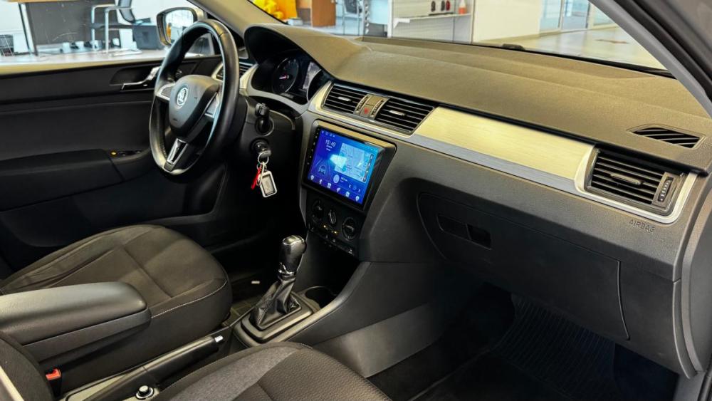 Skoda Rapid I Санкт-Петербург  - изображение 9