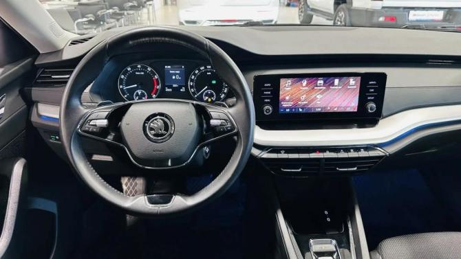 Skoda Octavia IV (A8) с пробегом 2021 года, цена 2 540 000 рублей, 47000 км, лифтбек, Автокод Объявления