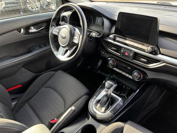 Kia Cerato IV с пробегом 2021 года, цена 2 120 000 рублей, 77500 км, седан, Автокод Объявления