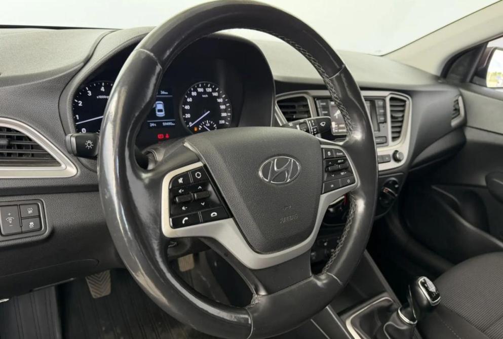 Hyundai Solaris II Киров  - изображение 17