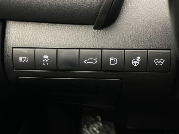 Toyota Camry VIII (XV70) с пробегом 2018 года, цена 2 717 000 рублей, 88814 км, седан, Автокод Объявления
