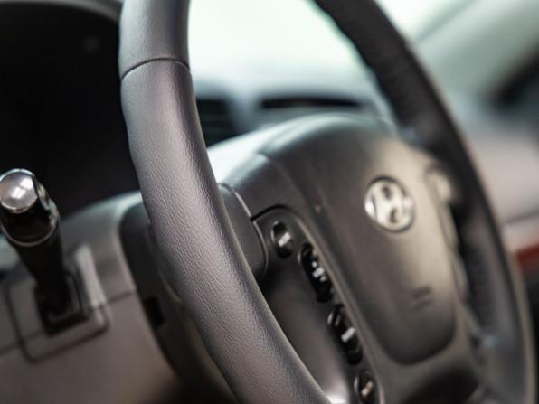 Hyundai Santa Fe II с пробегом 2008 года, цена 1 248 000 рублей, 177279 км, внедорожник, Автокод Объявления