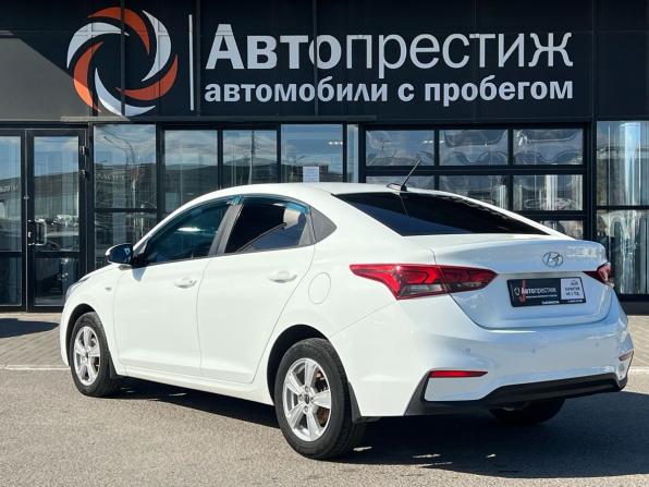 Hyundai Solaris I Рестайлинг с пробегом 2017 года, цена 1 248 000 рублей, 148500 км, седан, Автокод Объявления