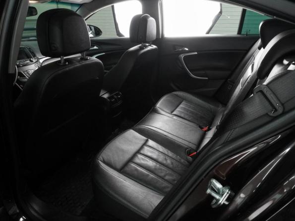 Opel Insignia I Рестайлинг с пробегом 2013 года, цена 1 199 000 рублей, 181637 км, седан, Автокод Объявления