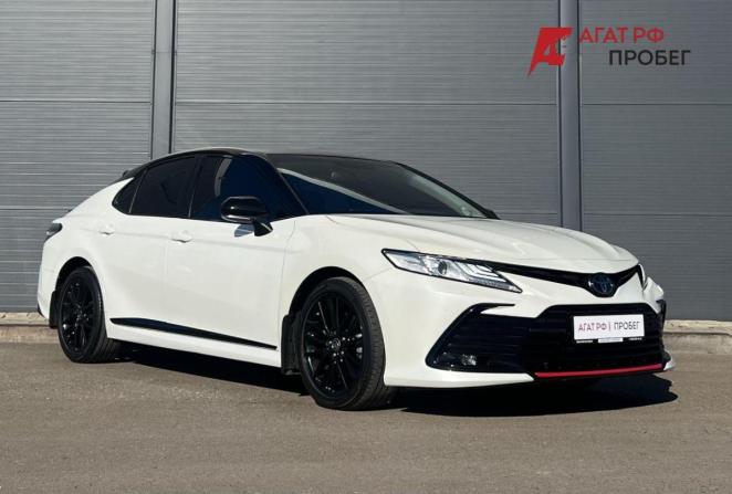 Toyota Camry VII (XV50) Рестайлинг 2 с пробегом 2018 года, цена 2 290 000 рублей, 113538 км, седан, Автокод Объявления