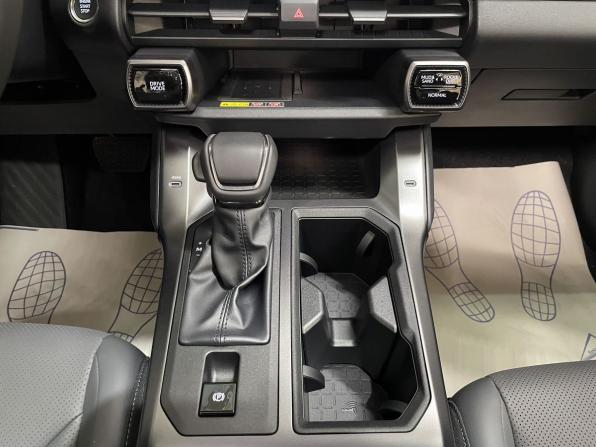 Toyota RAV4 VI (XA60) с пробегом 2026 года, цена 4 350 000 рублей, 47 км, внедорожник, Автокод Объявления