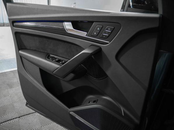 Audi SQ5 II (FY) с пробегом 2017 года, цена 3 200 000 рублей, 195000 км, внедорожник, Автокод Объявления
