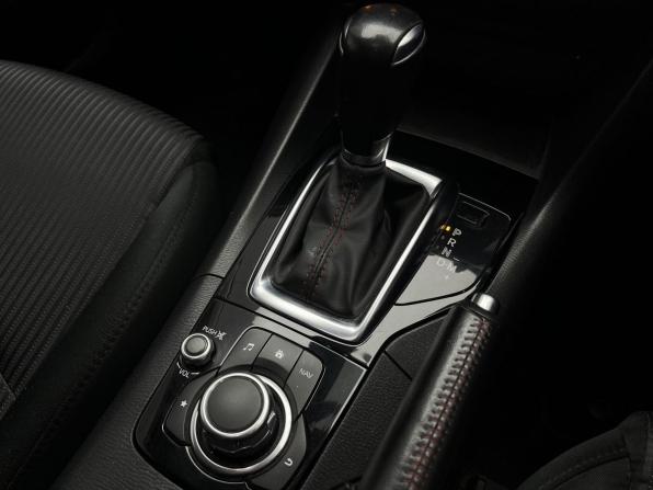 Mazda Axela III с пробегом 2016 года, цена 1 220 000 рублей, 178512 км, хэтчбек, Автокод Объявления