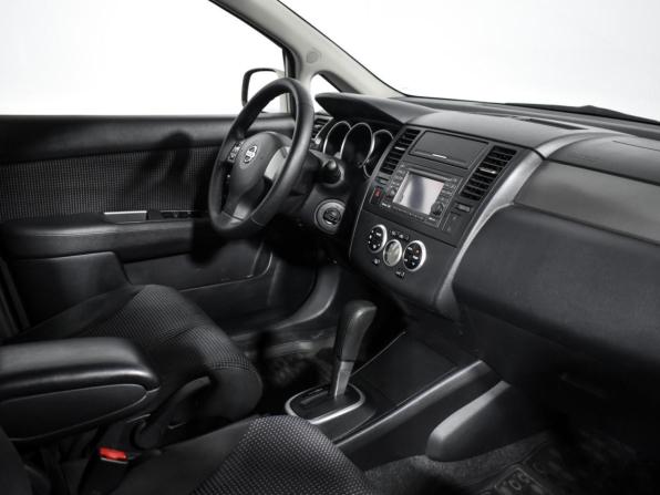 Nissan Tiida I Рестайлинг с пробегом 2011 года, цена 725 000 рублей, 174655 км, хэтчбек, Автокод Объявления