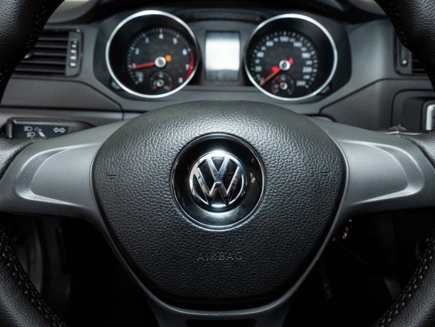 Volkswagen Jetta VI Рестайлинг Казань  - изображение 9