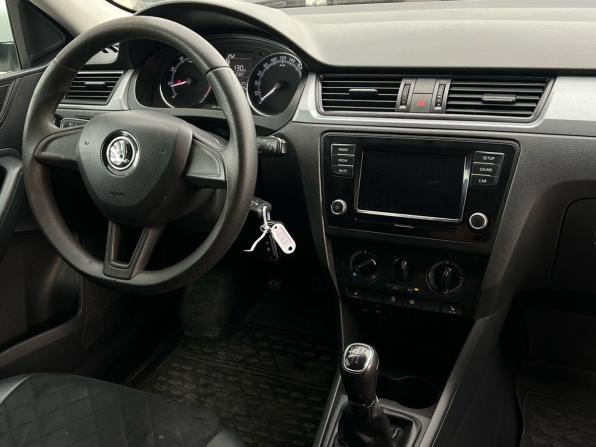 Skoda Rapid I Рестайлинг с пробегом 2018 года, цена 1 248 000 рублей, 113500 км, лифтбек, Автокод Объявления