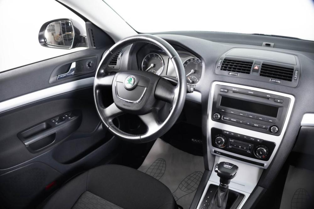 Skoda Octavia II (A5) Рестайлинг Пермь  - изображение 12