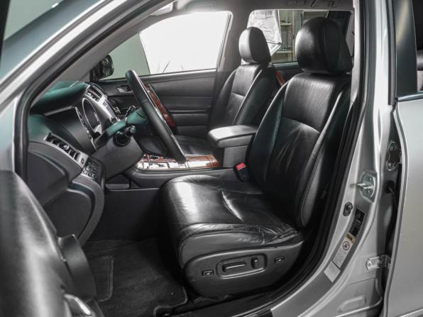 Toyota Highlander II (XU40) Рестайлинг с пробегом 2011 года, цена 1 699 000 рублей, 367694 км, внедорожник, Автокод Объявления