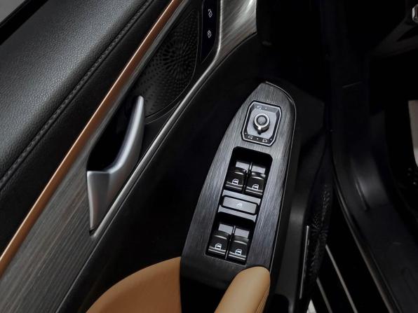 Haval Jolion I с пробегом 2023 года, цена 1 620 000 рублей, 77618 км, внедорожник, Автокод Объявления