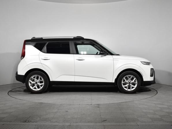 Kia Soul III с пробегом 2022 года, цена 2 229 000 рублей, 30925 км, хэтчбек, Автокод Объявления