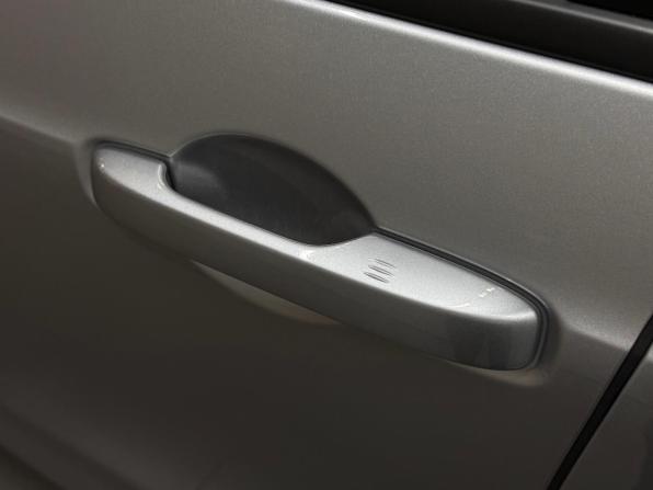 Honda Fit IV с пробегом 2021 года, цена 1 657 000 рублей, 32050 км, хэтчбек, Автокод Объявления
