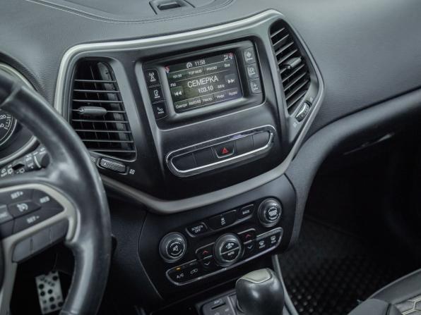 Jeep Cherokee V (KL) с пробегом 2014 года, цена 1 185 000 рублей, 180000 км, внедорожник, Автокод Объявления
