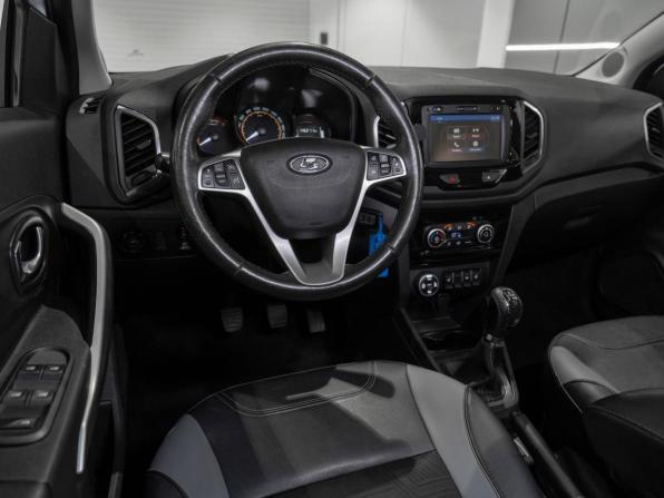Lada (ВАЗ) XRAY I с пробегом 2018 года, цена 895 000 рублей, 146207 км, хэтчбек, Автокод Объявления