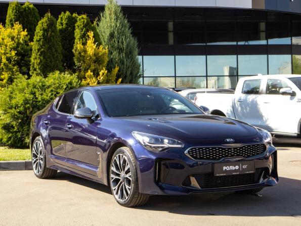 Kia Stinger I с пробегом 2018 года, цена 2 698 000 рублей, 58980 км, лифтбек, Автокод Объявления