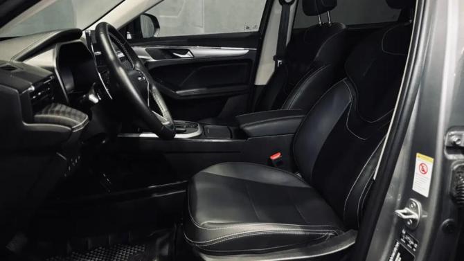 Haval Jolion I Рестайлинг с пробегом 2025 года, цена 2 300 000 рублей, 30000 км, внедорожник, Автокод Объявления