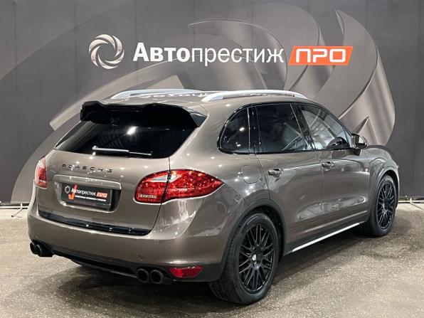 Porsche Cayenne II (958) с пробегом 2011 года, цена 2 379 000 рублей, 239700 км, внедорожник, Автокод Объявления