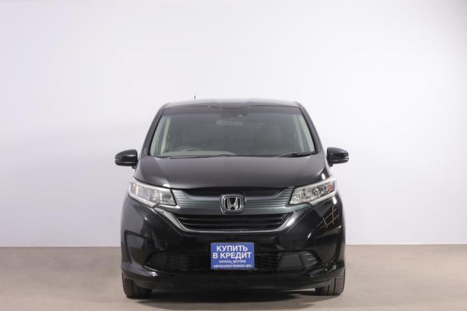 Honda Freed II с пробегом 2017 года, цена 1 599 000 рублей, 73000 км, компактвэн, Автокод Объявления