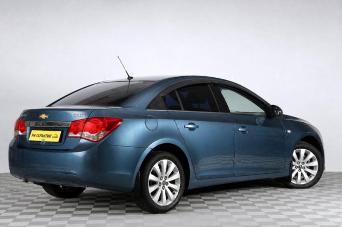 Chevrolet Cruze I Рестайлинг с пробегом 2013 года, цена 829 000 рублей, 193000 км, седан, Автокод Объявления