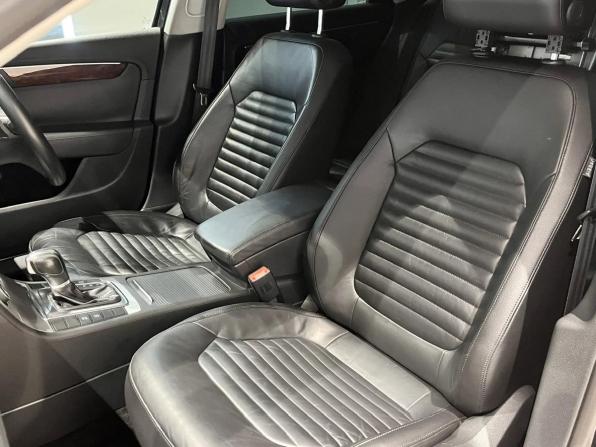 Volkswagen Passat B7 с пробегом 2011 года, цена 1 095 000 рублей, 123071 км, универсал, Автокод Объявления