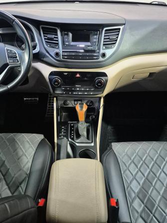 Hyundai Tucson III с пробегом 2016 года, цена 1 820 000 рублей, 129000 км, внедорожник, Автокод Объявления