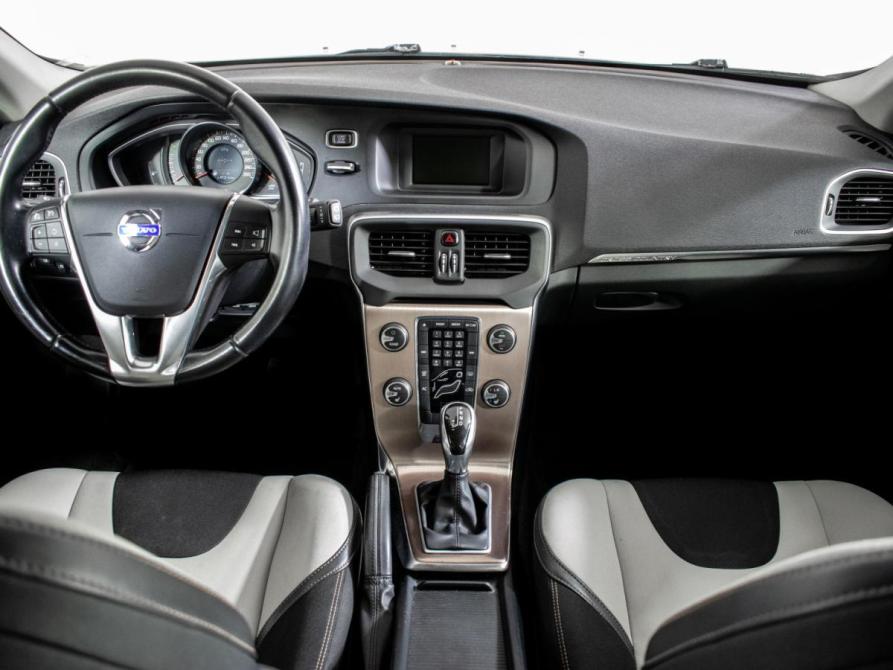 Volvo V40 II Москва  - изображение 11