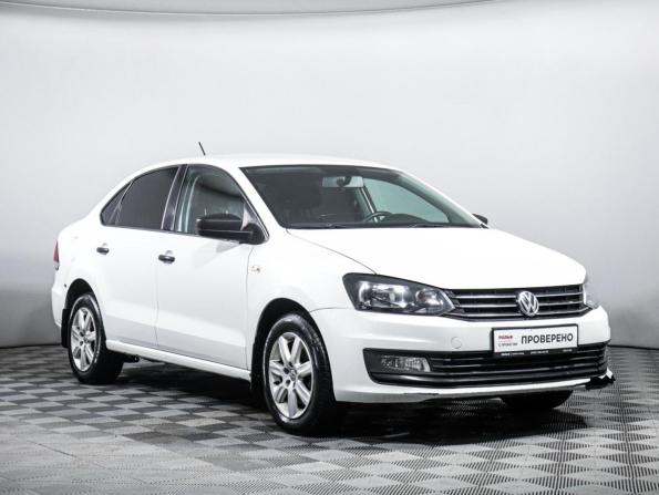 Volkswagen Polo V Рестайлинг с пробегом 2018 года, цена 899 000 рублей, 121739 км, седан, Автокод Объявления