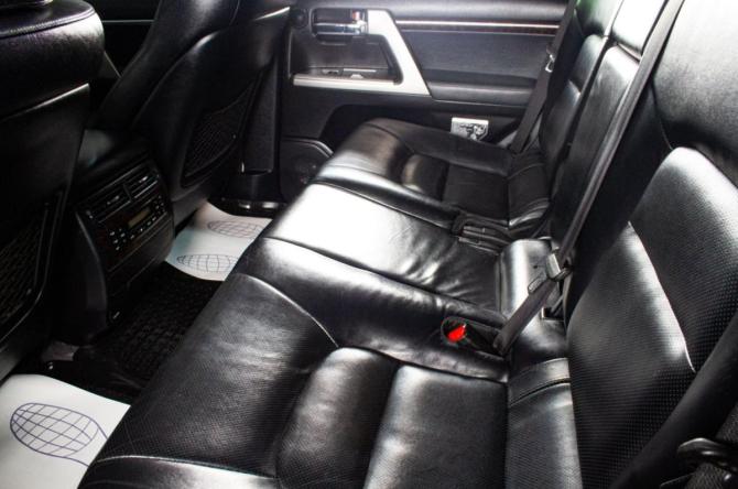 Toyota Land Cruiser 200 Series Рестайлинг 1 с пробегом 2012 года, цена 3 299 000 рублей, 253852 км, внедорожник, Автокод Объявления