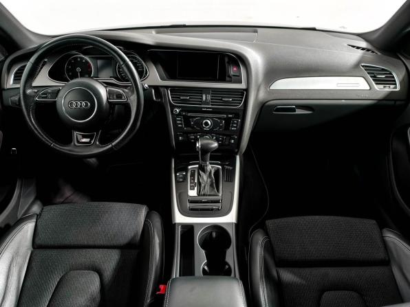Audi A4 IV (B8) Рестайлинг с пробегом 2012 года, цена 1 490 000 рублей, 125050 км, седан, Автокод Объявления