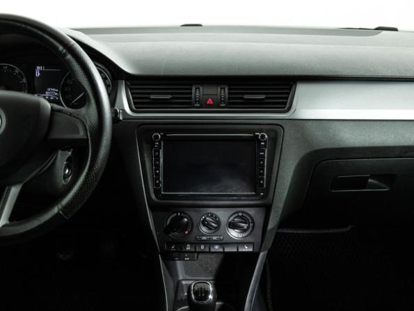 Skoda Rapid I с пробегом 2017 года, цена 849 585 рублей, 154701 км, лифтбек, Автокод Объявления