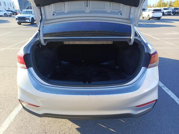 Hyundai Solaris II с пробегом 2018 года, цена 909 000 рублей, 185808 км, седан, Автокод Объявления