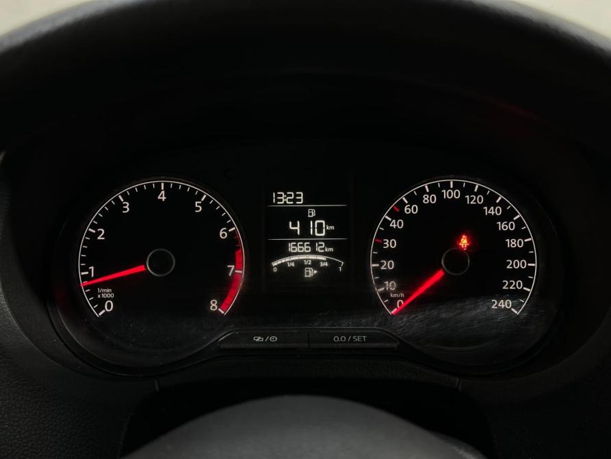 Volkswagen Polo V Санкт-Петербург  - изображение 13