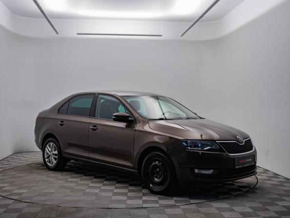 Skoda Rapid I Рестайлинг с пробегом 2019 года, цена 1 024 000 рублей, 204488 км, лифтбек, Автокод Объявления