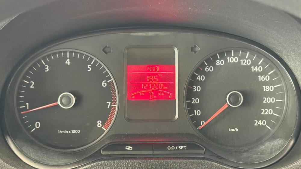 Volkswagen Polo V Киров  - изображение 11